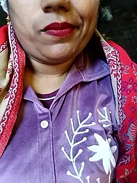 Snapshot of Shoni__ chatting on January 12, 2026, 5:23 am Shoni online show from January 12, 2026, 5:23 am