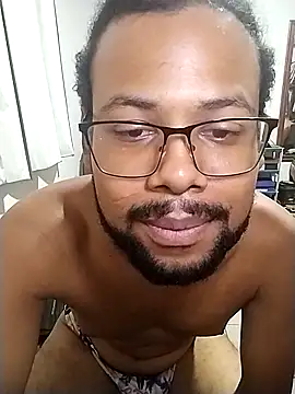 Jay2k69xh online show from April 15, 2026, 7:58 pm