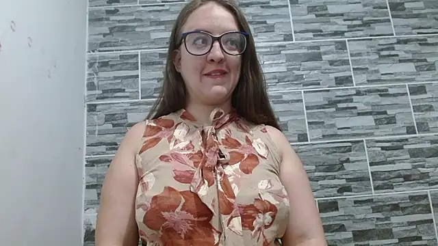 Snapshot of Venus_Santana chatting on April 30, 2026, 8:57 pm Venus Santana online show from April 30, 2026, 8:57 pm
