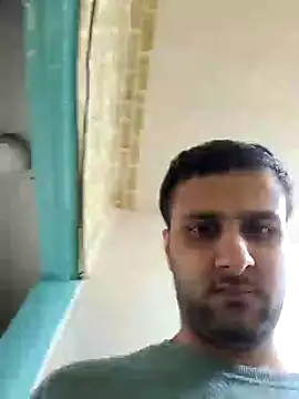 Snapshot of Fucklover011 chatting on October 18, 2025, 2:36 am Fucklover011 online show from October 18, 2025, 2:36 am