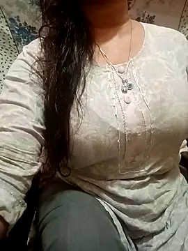 Snapshot of Jaanu_Jaanvi chatting on September 28, 2025, 7:52 pm Jaanu Jaanvi online show from September 28, 2025, 7:52 pm