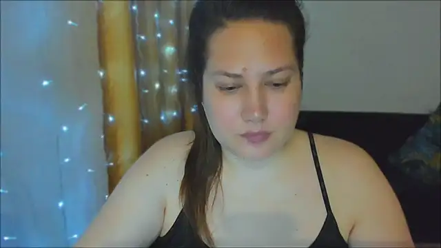  madalexa  online show from October 28, 2025, 10:34 pm