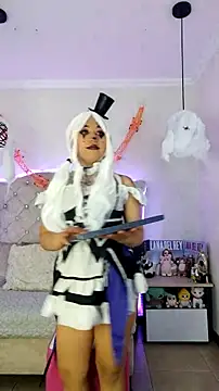 Snapshot of Moon_Water__ chatting on October 31, 2025, 11:55 am Moon Water online show from October 31, 2025, 11:55 am