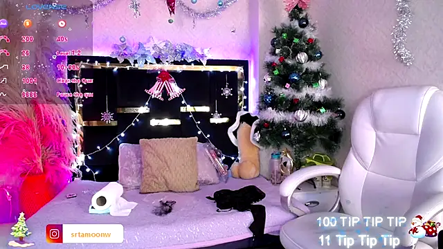 Snapshot of Moon_Water__ chatting on November 28, 2025, 10:29 am Moon Water online show from November 28, 2025, 10:29 am