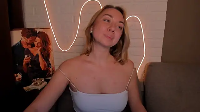 DanielaWisse online show from December 11, 2024, 11:32 pm