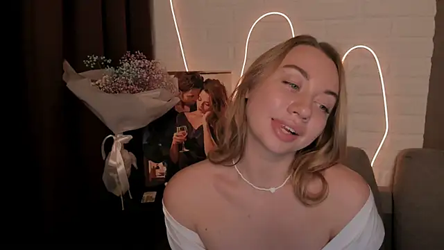 DanielaWisse online show from December 22, 2024, 5:01 am