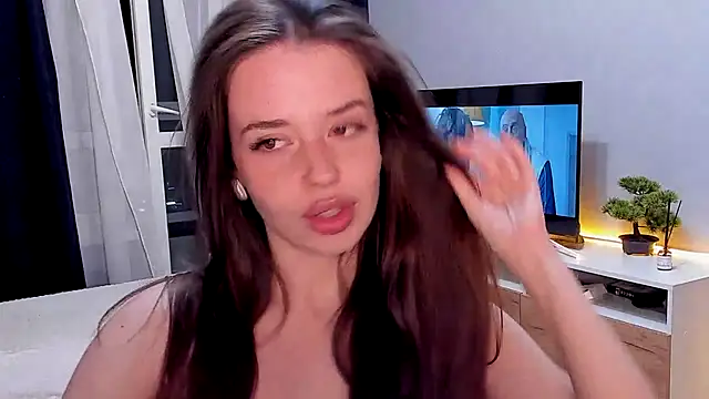 AmeliaBrian online show from January 8, 2025, 3:08 am