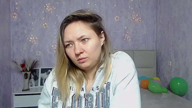 SallyVerda online show from January 19, 2025, 6:32 pm