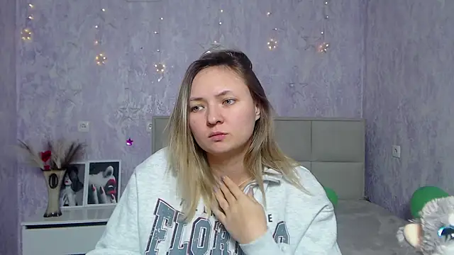 SallyVerda online show from January 20, 2025, 3:48 am