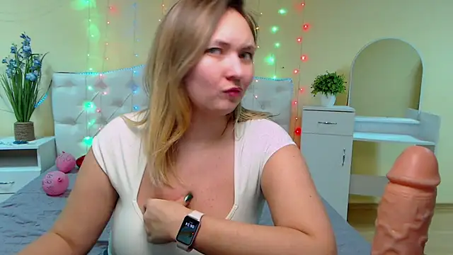 SallyVerda online show from January 31, 2025, 4:25 am