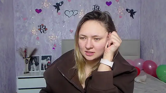 SallyVerda online show from February 1, 2025, 4:14 am