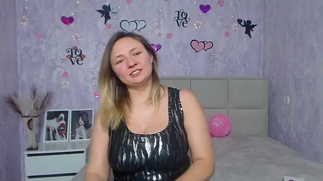 SallyVerda online show from February 14, 2025, 2:18 am