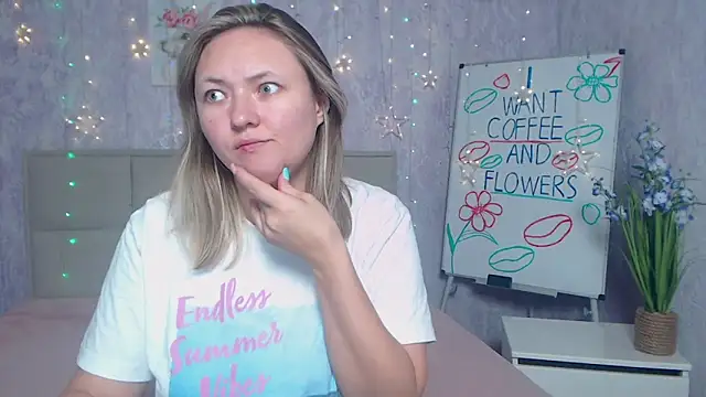 SallyVerda online show from September 11, 2025, 5:13 pm