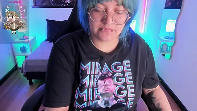 Snapshot of lucky-leah chatting on February 17, 2026, 3:36 am lucky-leah online show from February 17, 2026, 3:36 am