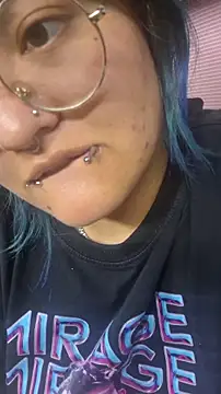 lucky-leah online show from May 30, 2026, 3:47 am