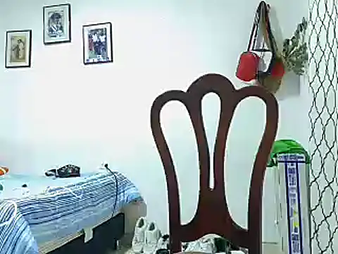 Snapshot of andrews2399 chatting on January 4, 2025, 1:21 am andrews2399 online show from January 4, 2025, 1:21 am