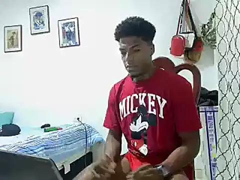 Snapshot of andrews2399 chatting on January 5, 2025, 7:17 pm andrews2399 online show from January 5, 2025, 7:17 pm