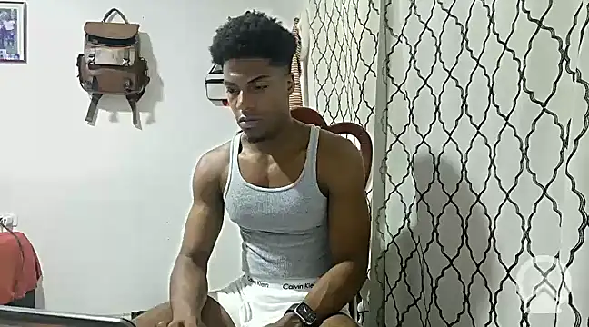 Snapshot of andrews2399 chatting on January 23, 2025, 11:36 pm andrews2399 online show from January 23, 2025, 11:36 pm