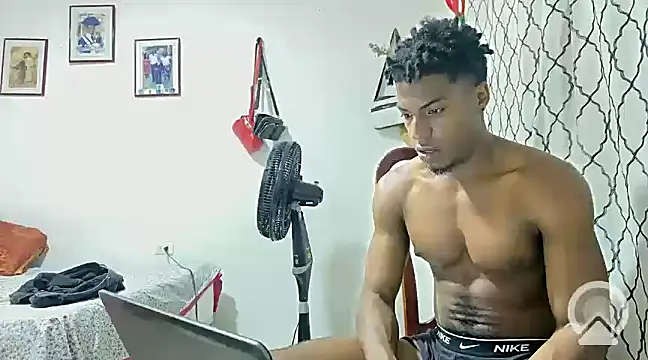 Snapshot of andrews2399 chatting on February 8, 2025, 7:16 pm andrews2399 online show from February 8, 2025, 7:16 pm