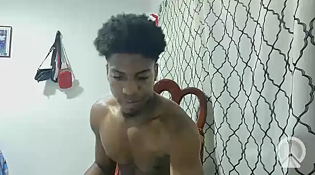 Snapshot of andrews2399 chatting on March 8, 2025, 6:47 pm andrews2399 online show from March 8, 2025, 6:47 pm