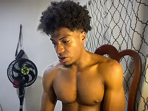 Snapshot of andrews2399 chatting on September 14, 2025, 4:28 pm andrews2399 online show from September 14, 2025, 4:28 pm