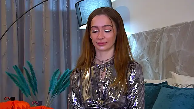 Snapshot of MarieKarma chatting on October 30, 2025, 6:19 pm MarieKarma online show from October 30, 2025, 6:19 pm