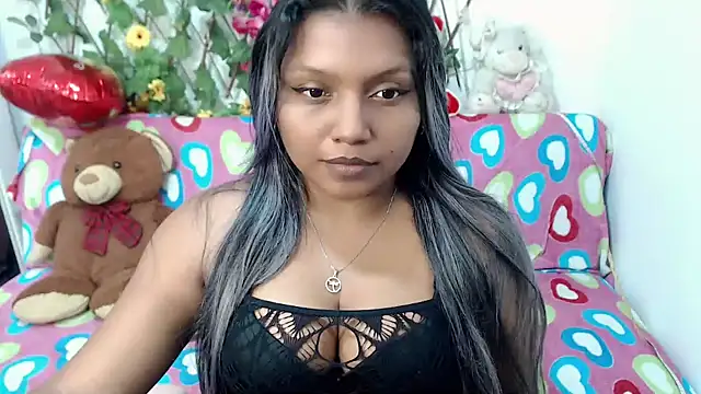 Snapshot of sexysusan4you chatting on December 13, 2024, 8:37 pm sexysusan4you online show from December 13, 2024, 8:37 pm