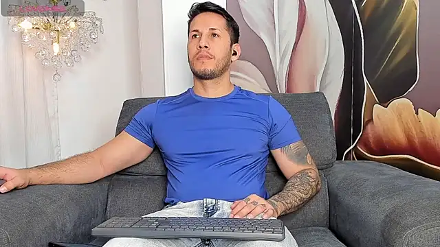 Snapshot of George_Diesell chatting on January 6, 2026, 11:07 pm George Diesell online show from January 6, 2026, 11:07 pm