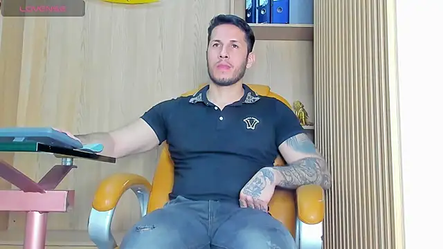 Snapshot of George_Diesell chatting on February 14, 2026, 3:58 am George Diesell online show from February 14, 2026, 3:58 am