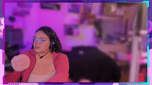 MegariaB online show from November 22, 2025, 4:11 am