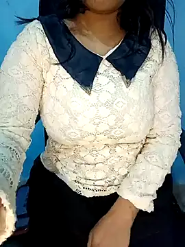 Dayna-36 online show from January 2, 2025, 4:35 pm