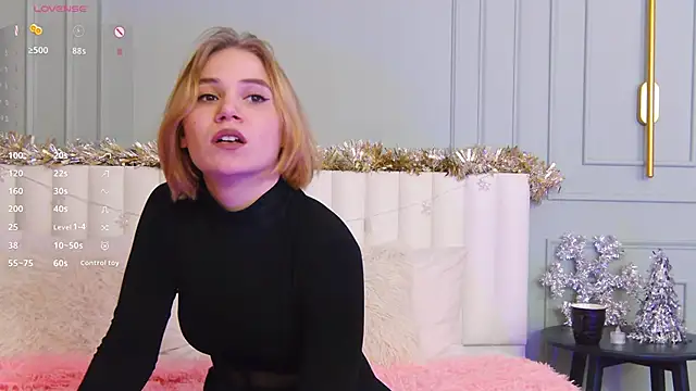 Snapshot of EllenaGreen chatting on January 7, 2025, 6:45 pm EllenaGreen online show from January 7, 2025, 6:45 pm