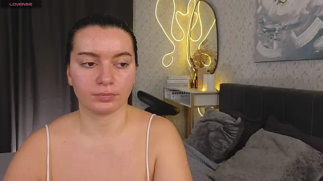 YourSweetDream  online show from March 7, 2025, 8:34 am