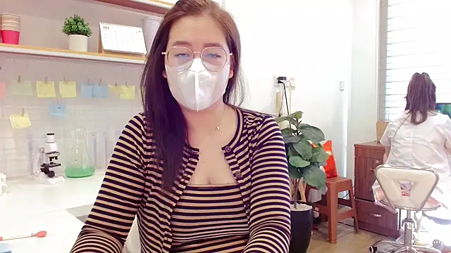 Snapshot of Alisa_Hotfeeling chatting on January 13, 2025, 2:07 am Alisa Hotfeeling online show from January 13, 2025, 2:07 am