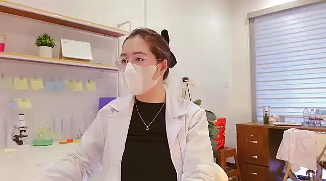 Snapshot of Alisa_Hotfeeling chatting on February 25, 2025, 5:30 am Alisa Hotfeeling online show from February 25, 2025, 5:30 am