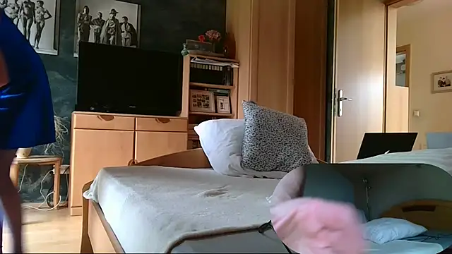 Snapshot of sassi_tv@xh chatting on December 20, 2024, 10:38 am sassi tvxh online show from December 20, 2024, 10:38 am