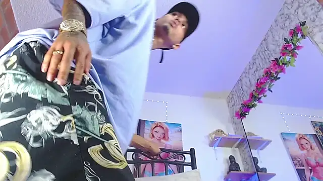 Liam lee online show from September 29, 2025, 1:38 pm