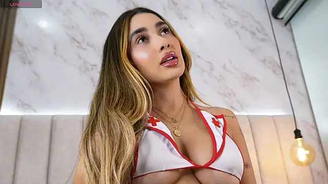 Snapshot of Annyy_Rosse chatting on April 9, 2026, 4:56 am Annyy Rosse online show from April 9, 2026, 4:56 am