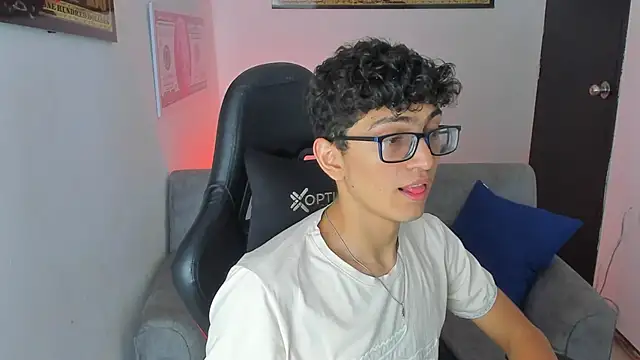 TylerWhite  online show from February 14, 2025, 2:50 am