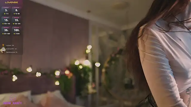 Snapshot of Meow_Nancy chatting on December 13, 2024, 2:49 pm Meow Nancy online show from December 13, 2024, 2:49 pm