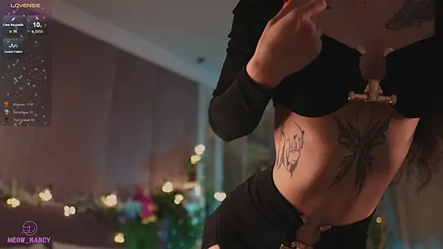 Snapshot of Meow_Nancy chatting on January 6, 2025, 8:35 am Meow Nancy online show from January 6, 2025, 8:35 am