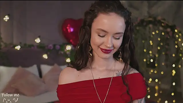 Snapshot of Meow_Nancy chatting on February 14, 2025, 11:42 am Meow Nancy online show from February 14, 2025, 11:42 am