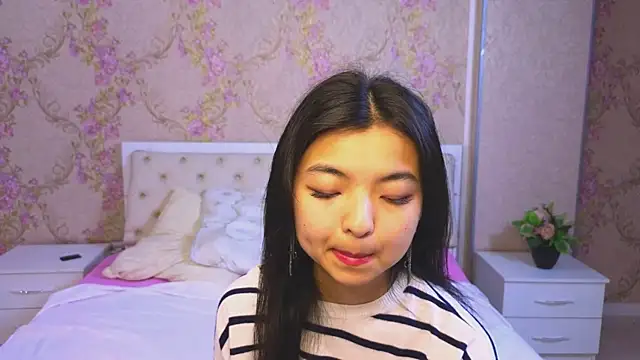 Shy Kira online show from January 19, 2025, 3:21 pm