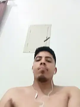 Fiel77 online show from November 16, 2025, 10:26 pm