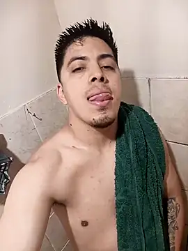 Fiel77 online show from April 24, 2026, 10:56 pm