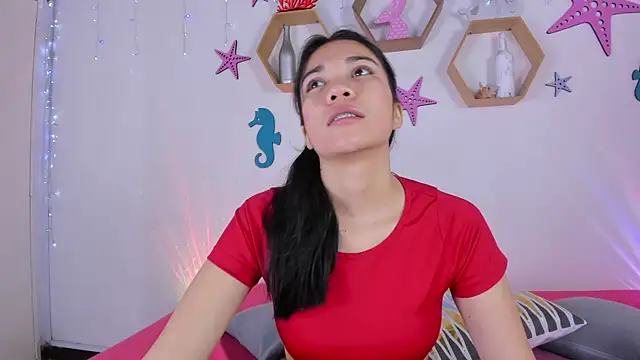 Emiily Parkerr online show from March 4, 2025, 3:00 am