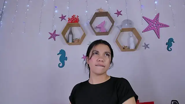 Emiily Parkerr online show from March 20, 2025, 9:15 am