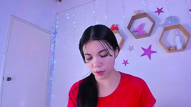 Emiily Parkerr online show from September 24, 2025, 3:10 am