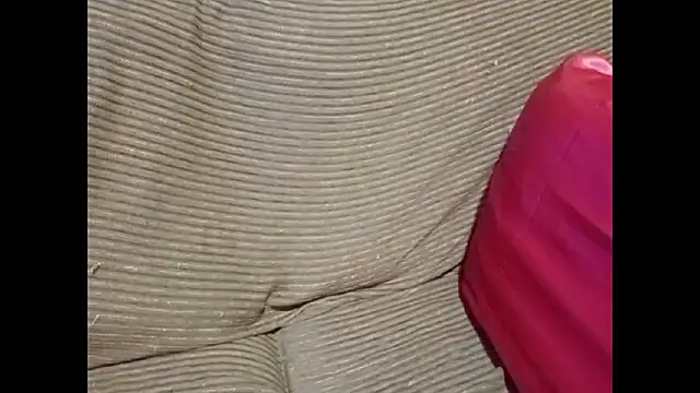 Snapshot of ForeversweetXX chatting on September 12, 2025, 10:32 pm ForeversweetXX online show from September 12, 2025, 10:32 pm