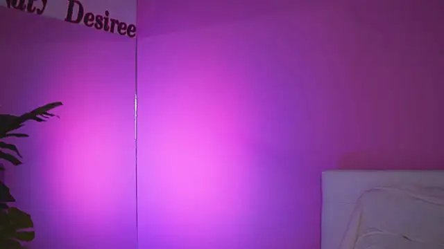 NatyDesiree online show from March 5, 2025, 11:17 am